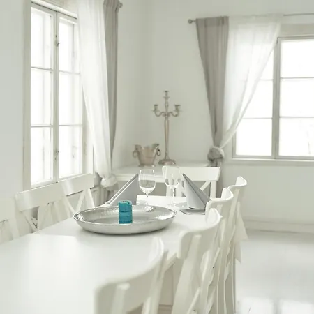 Naissaaren Valo * Jyväskylä