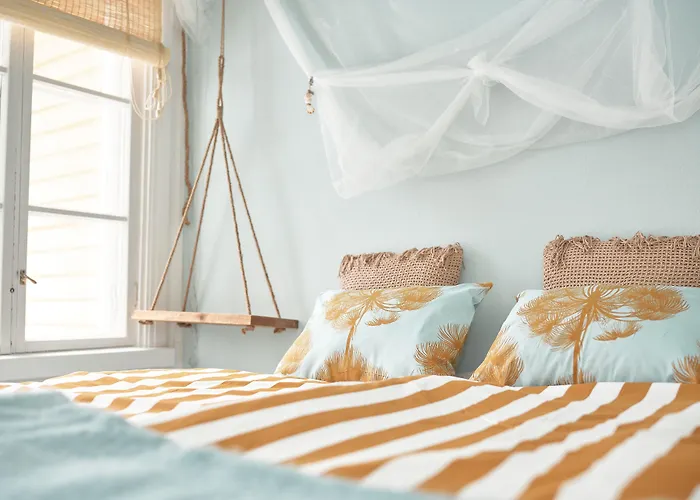 Naissaaren Valo * Jyväskylä